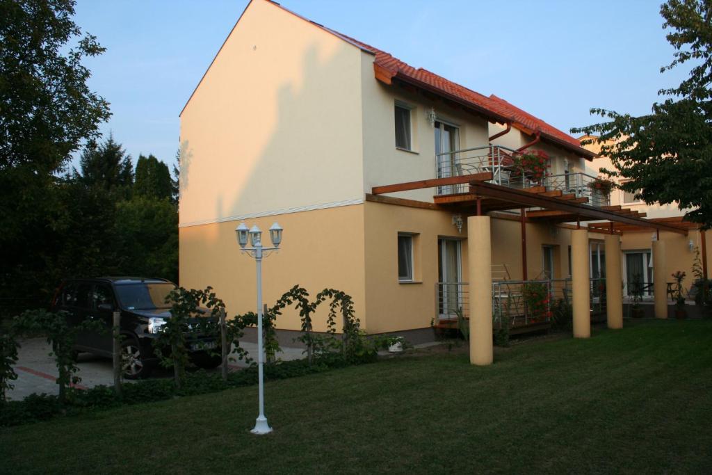 Luca Apartments Zalakaros Eksteriør billede